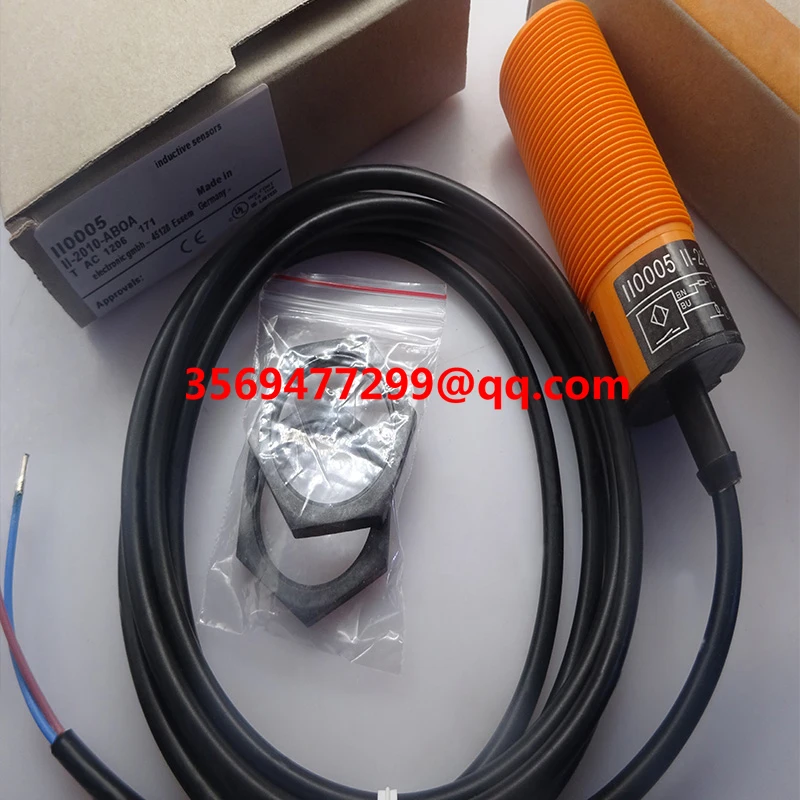 

Brand new stock II0005 II0006 Proximity switch sensor
