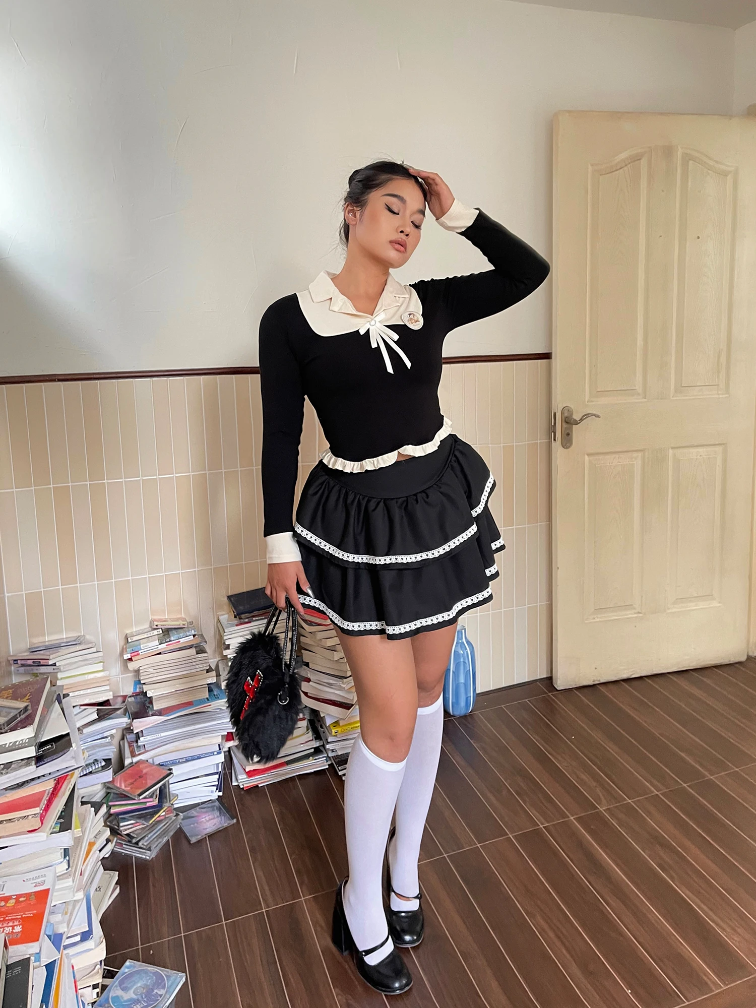 Large Size Classic Fashion Bow Cute Brooch Sweet Girl Short Top New Retro A-line High Waist Simple Lace Versatile Cake Skirt