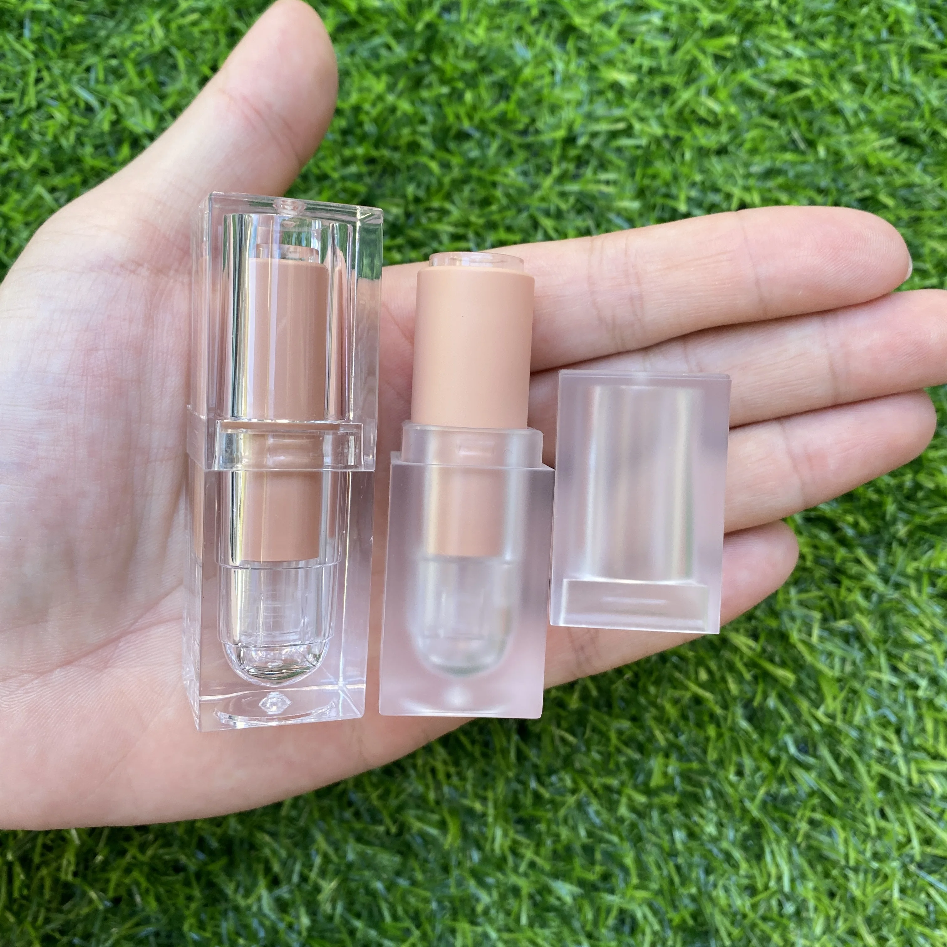 

12.1mm Empty Plastic Frosted Lipstick Tube Clear Lipstick Refillable Bottle DIY Lip Cosmetic Container Lip Balm Container