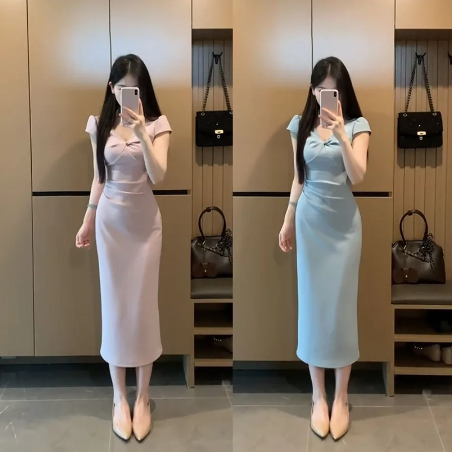 

【New style】French Euruofeng temperament twist dress, design, waist, figure, hip, long skirt
