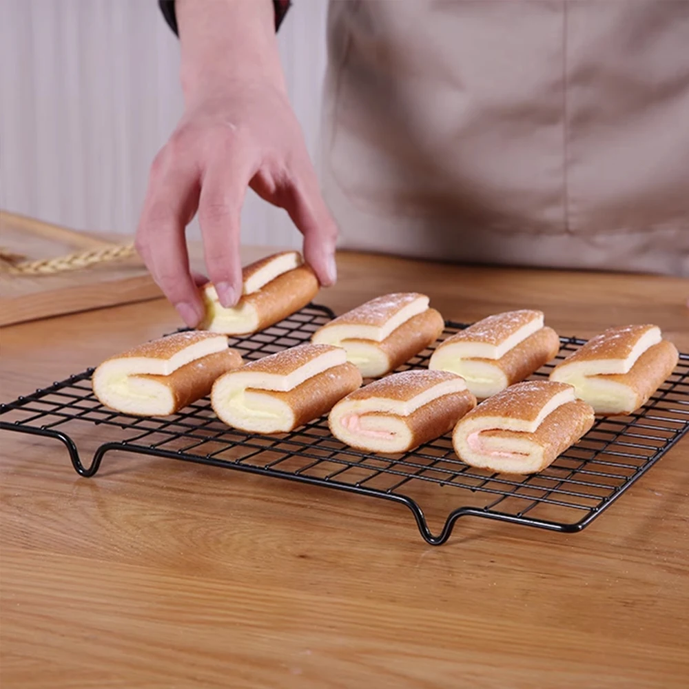 Thumbnail 2 - #36 Compare Roasting Pans Before You Buy