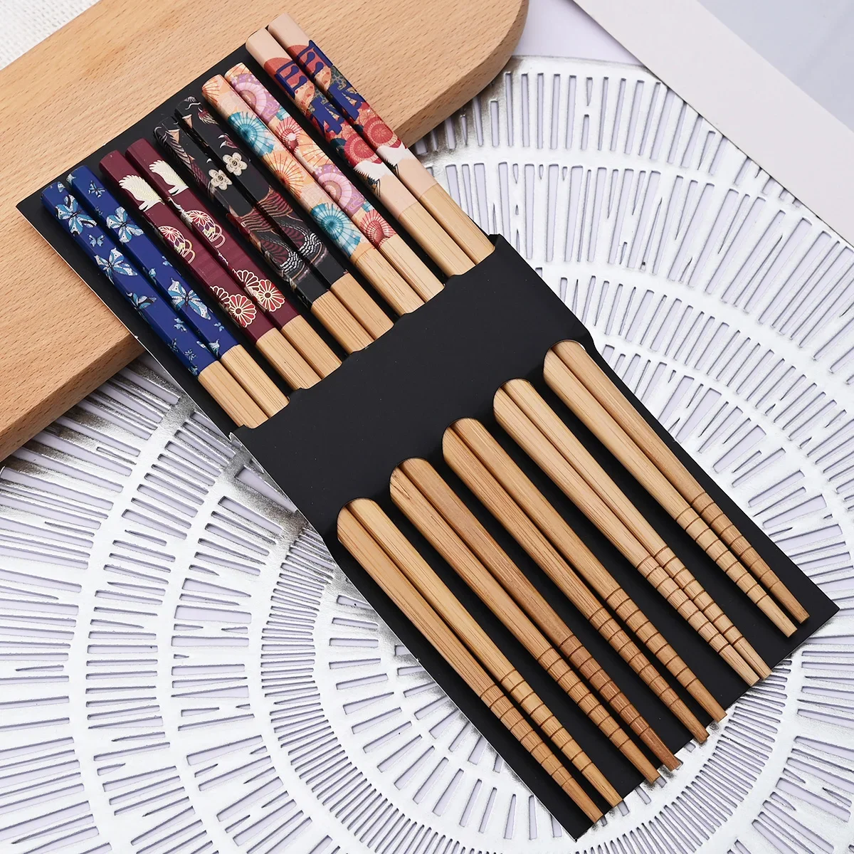 Bamboo Chopsticks Set 5 Pairs, Japanese Floral Print Non‑Slip Reusable Chopsticks for Sushi Home Dining Gift