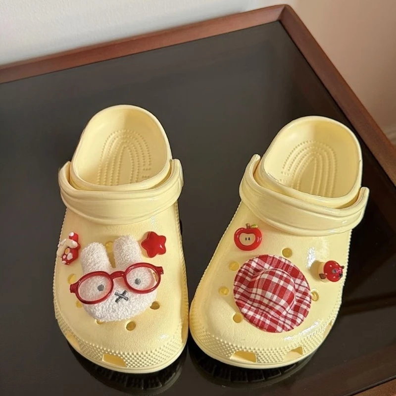 

New Kawaii Miffy Red Flower Button Miffy Rabbit Shoe Flower Cartoon Hole Shoes DIY Accessories Cute Decoration Only Shoe Flower