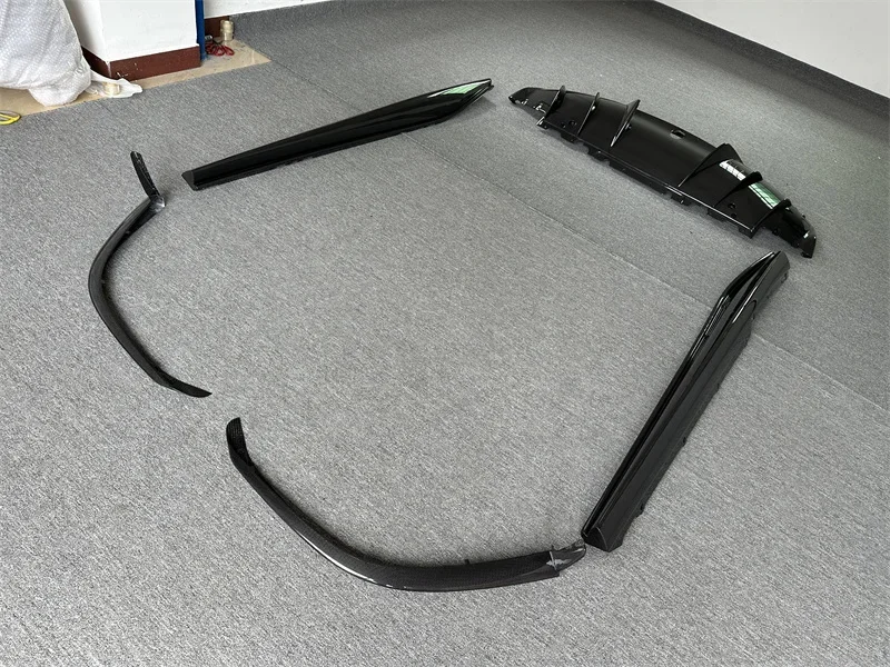 GTB OEM Carbon Fiber for Ferrari 296 Prepreg Carbon Fiber Wind Spoiler Body Kit for Ferrari 296 Lip Body Kit
