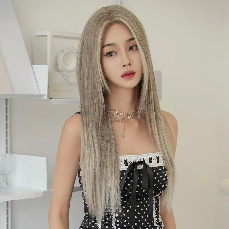 

Women's long straight wig with white-gray ombre, middle part, one-length hand-knitted headpiece made of synthetic fiber