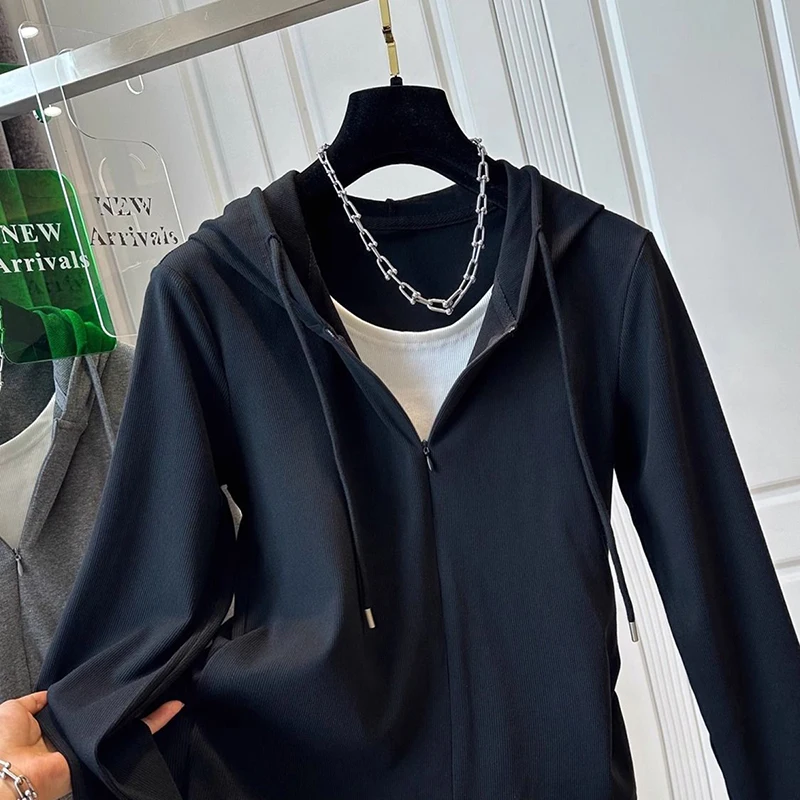 

Loose Long Sve Hoodie Men's Casual Top Breathable Polyester Fiber Autumn Large Size 300 Pou Fake Two-Piece T-irt