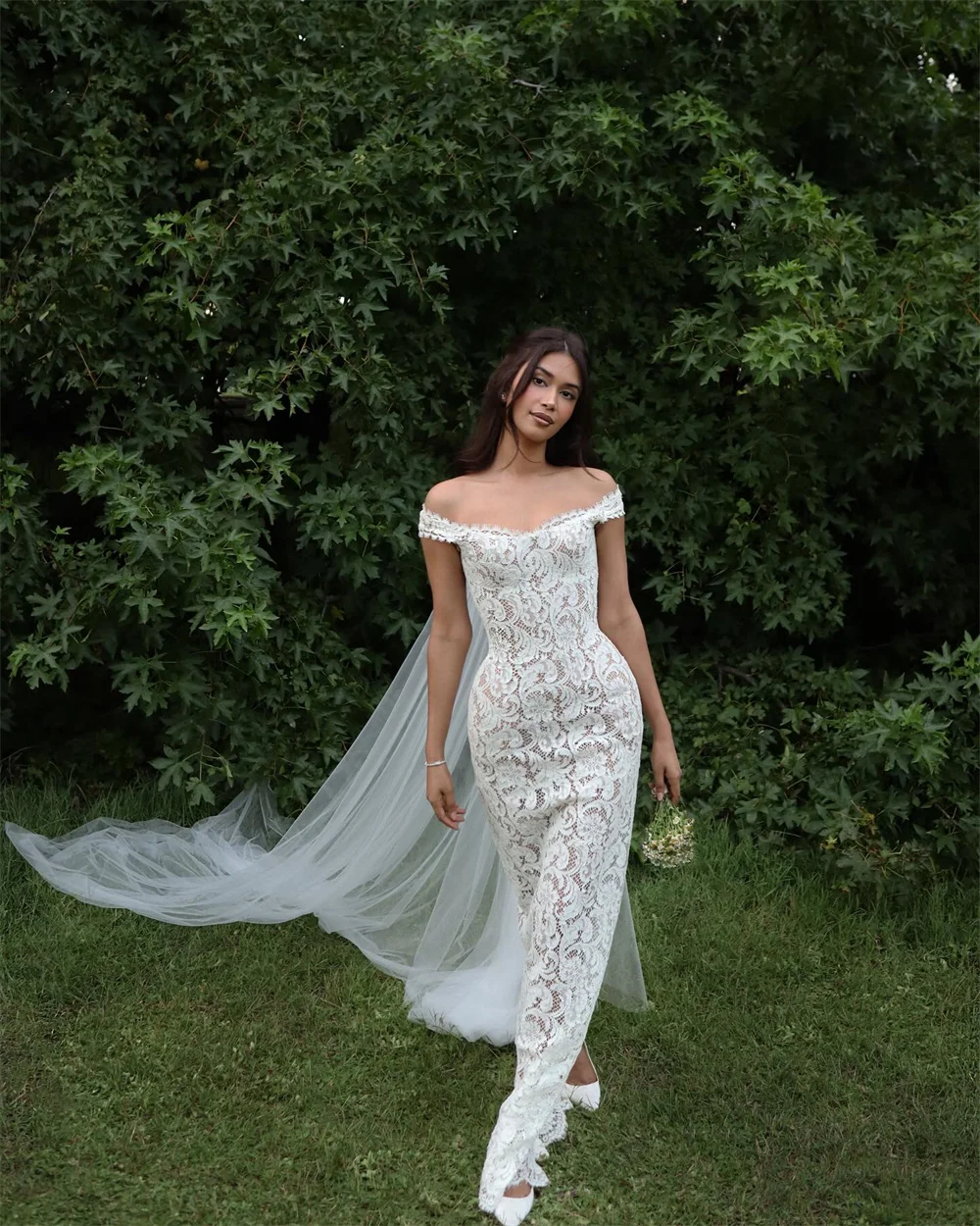 Kyoto Aangepaste Ivoor Uit de Schouder Zeemeermin Trouwjurk Mouwloos Vloerlengte vestidos de noche Eenvoudig Met Sjaal Formeel