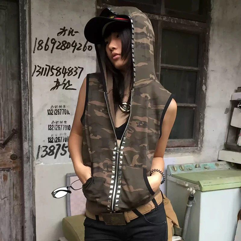 2000s Millennium subculture retro street style camouflage rivet hot drill zipper vest top summer sexy spicy girl zipper vest top