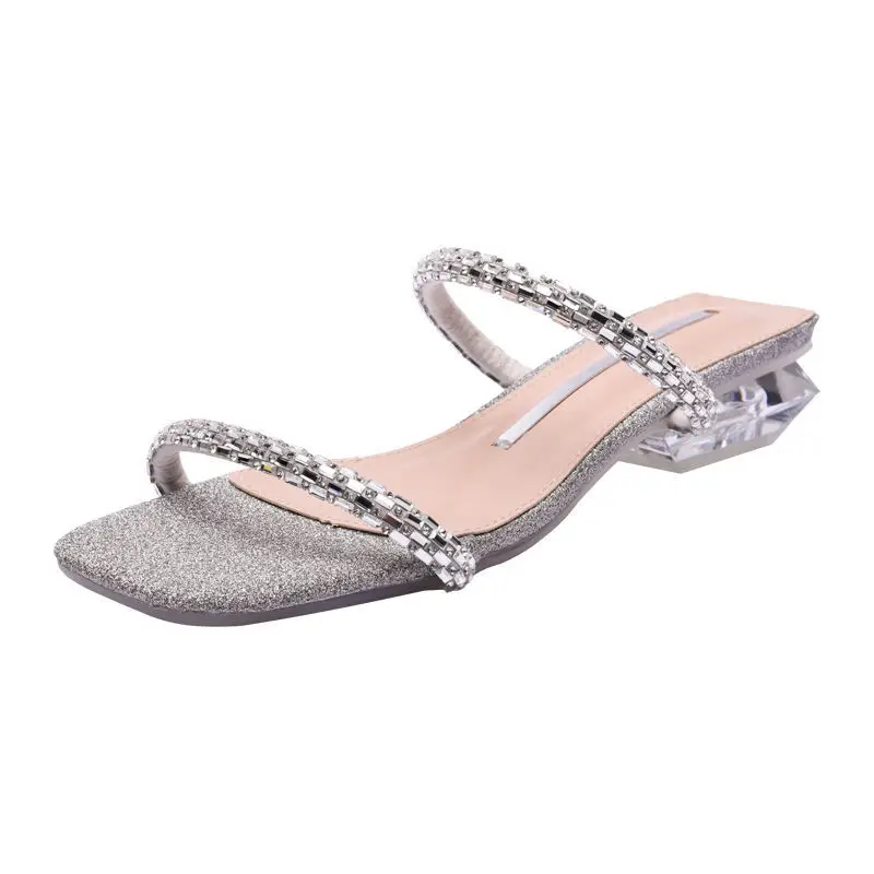 Designerskie damskie kapcie i sandały letnie nowe 2024 z eleganckimi gorącymi pantofelkami kobiece eleganckie lustrzane luksusowe Rhinestone Fashion