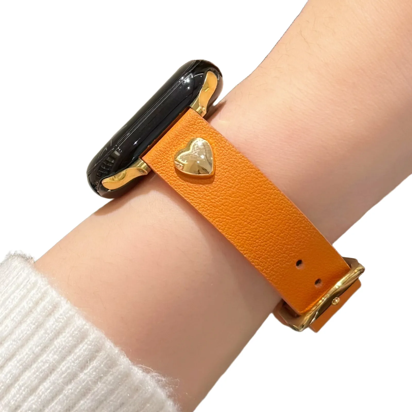 

Love Heart Watch Straps for Apple Watch 38 40 41 42 44 45 46 49mm Bracelet for Apple Watch S11 Wristband Genuine Leather Correas