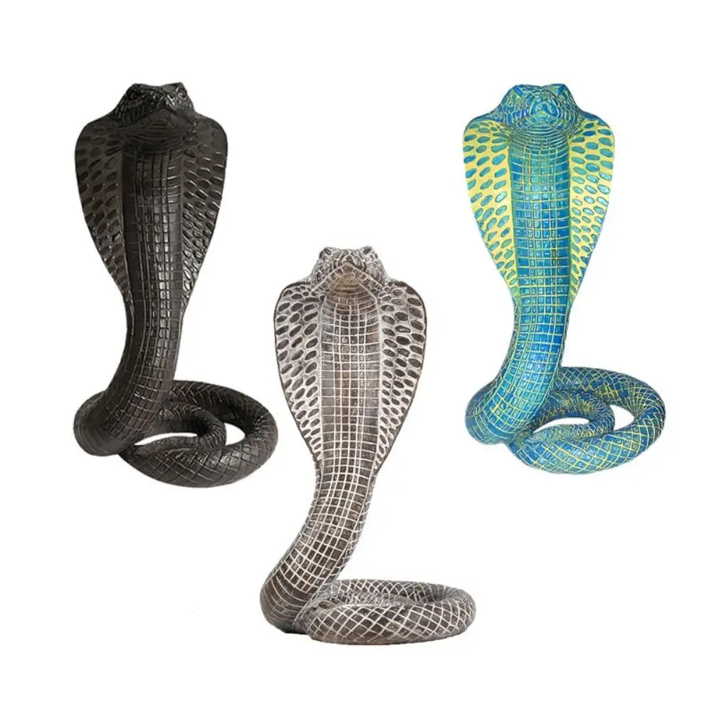 

Kids Gift Lifelike 3D Cobra Model Toy Snake Scales Simulated Cobra Figure Ornament Resin Animal Simulation Model Christmas