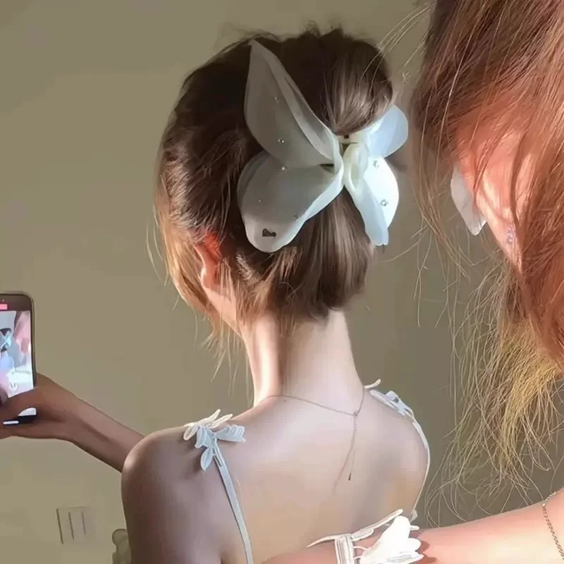 

High-Grade Retro Simple Mesh Butterfly Hair Clip For Women