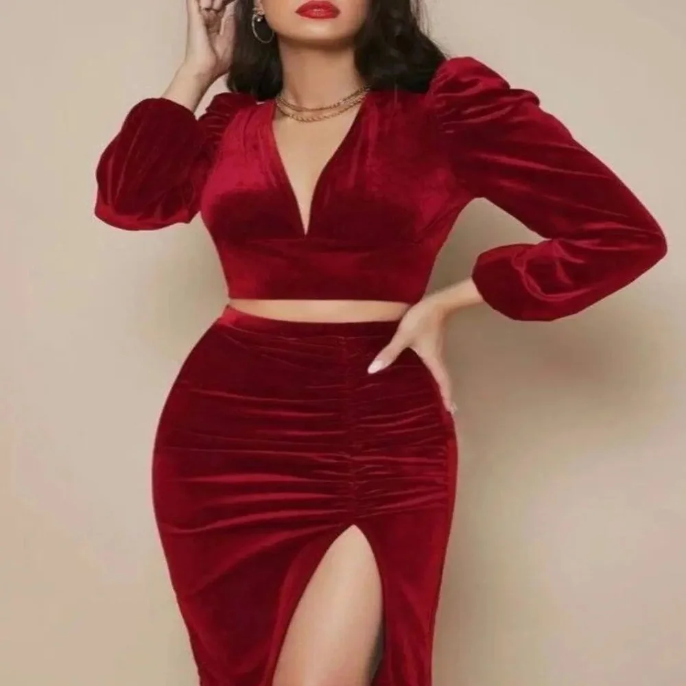 

Cenove V-neck Velour Short Evening Dress with High Slit Upper and Lower Pieces Formal Dresses for Women Wedding Party 2023