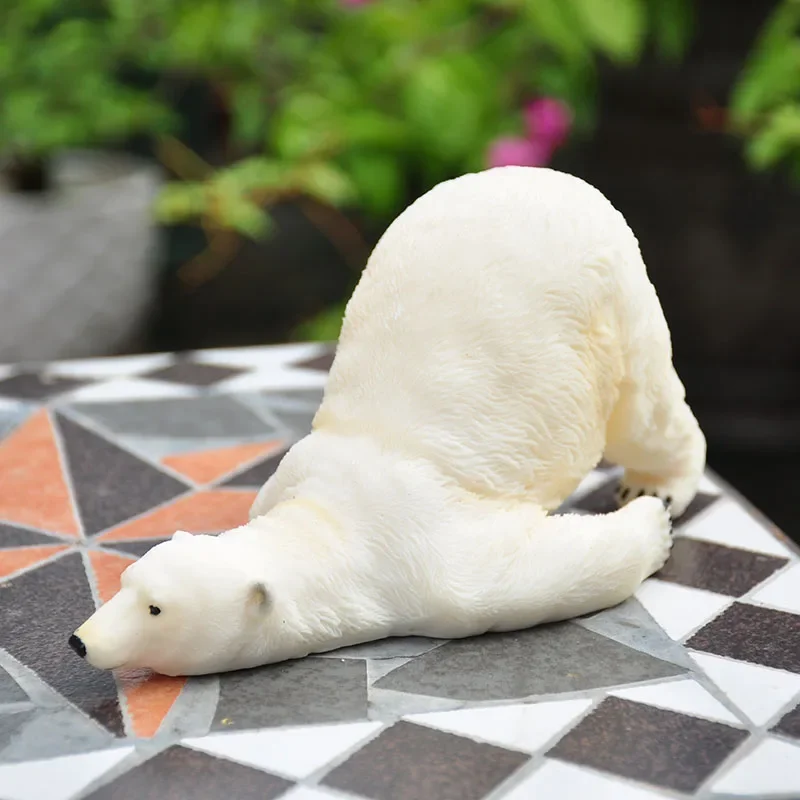 Country Pastoral Lazy Polar Bear Figurine Cute Animal Statue Garden Decoration Home Interesting Scene Decoration Gift