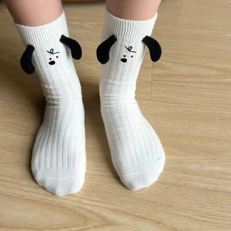 

Новые кавайные милые носки Snoopy, белые спортивные носки, чулки до середины икры, милые аниме-мультфильмы, подарки на день рождения, подарки подруге