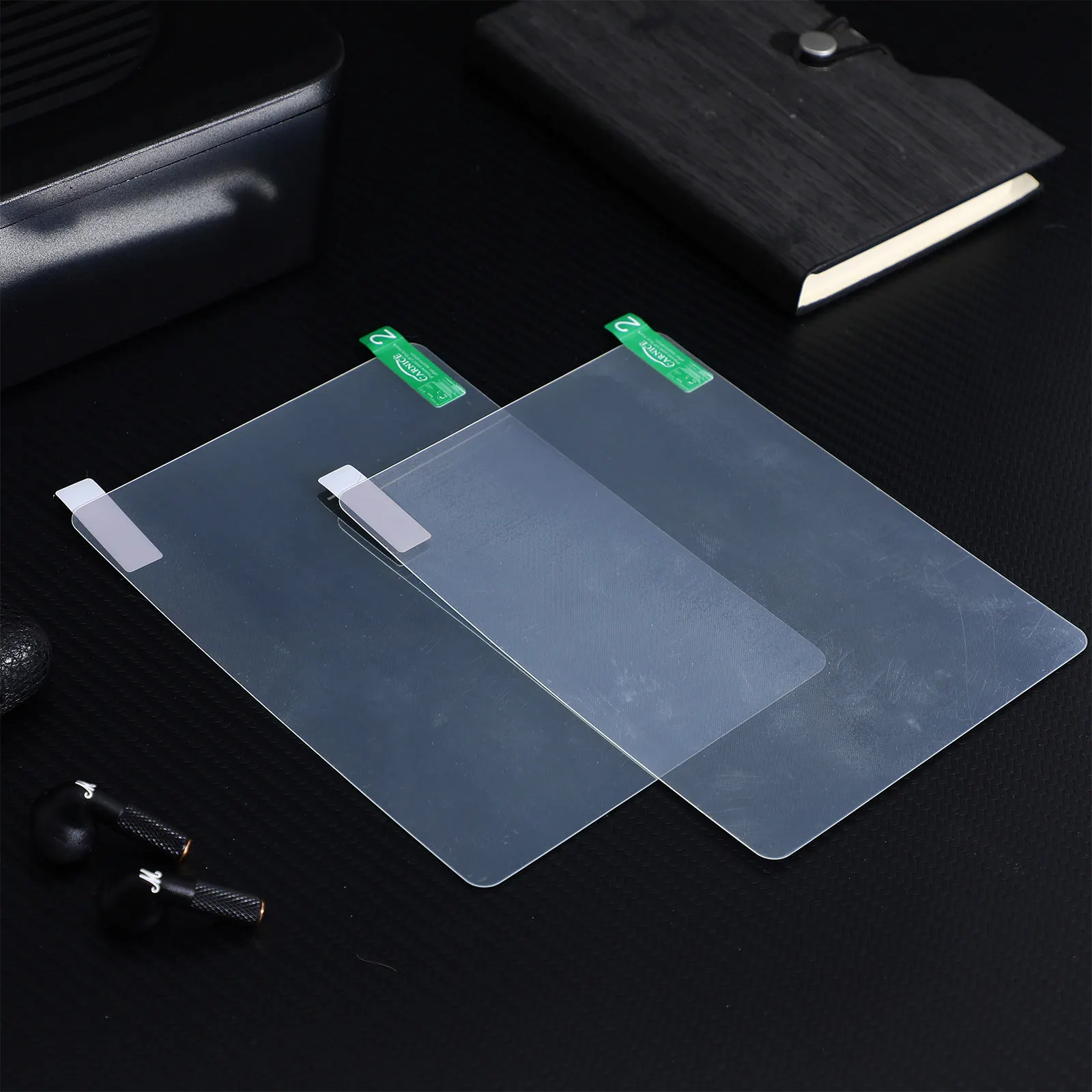 

2 шт. светоотражающей пленки для проекционного дисплея на лобовое стекло автомобиля, утолщенная, антибликовая, для защиты от отражений