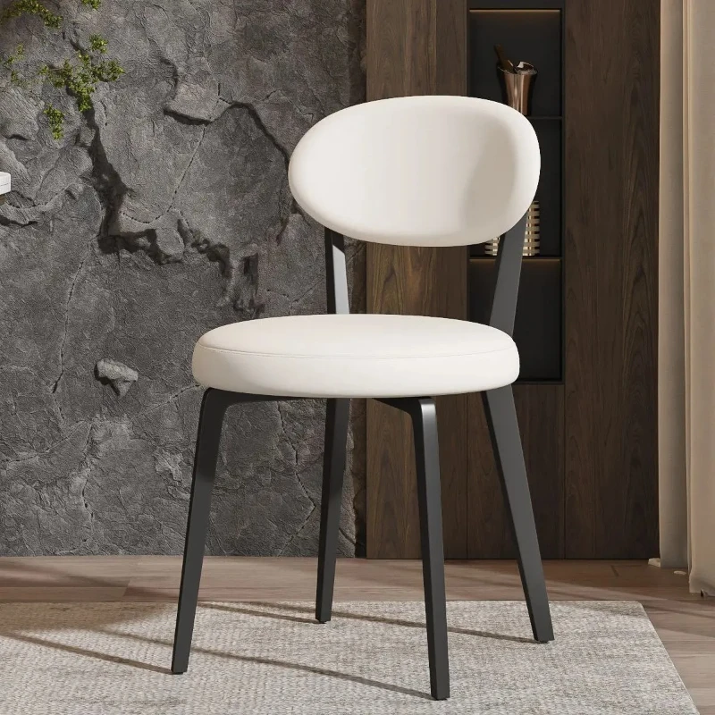 

Итальянский обеденный стул в кремовом стиле, бытовой высококачественный легкий роскошный дизайнерский стул, современный простой мягкий обеденный стол со спинкой сумки