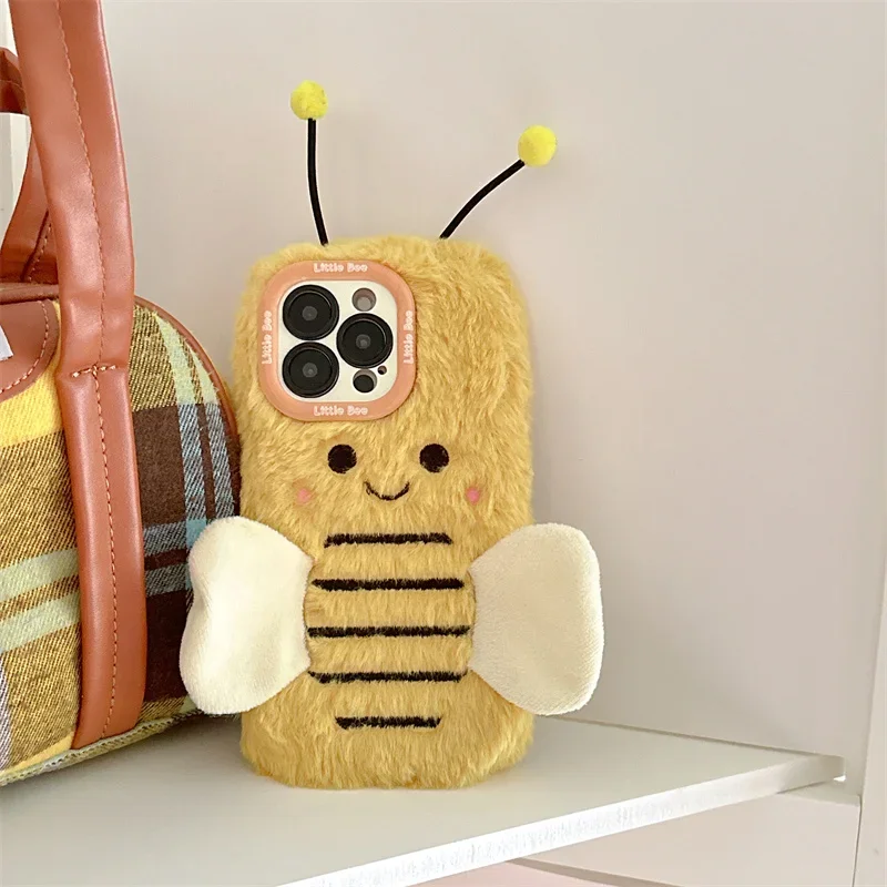 

Cartoons Fur Fluffy 3D Bee Phone Case For iPhone 16 Pro 15 Plus 14 Pro Max 11 12 13 Pro Shockproof Cover Plush Protection Cases