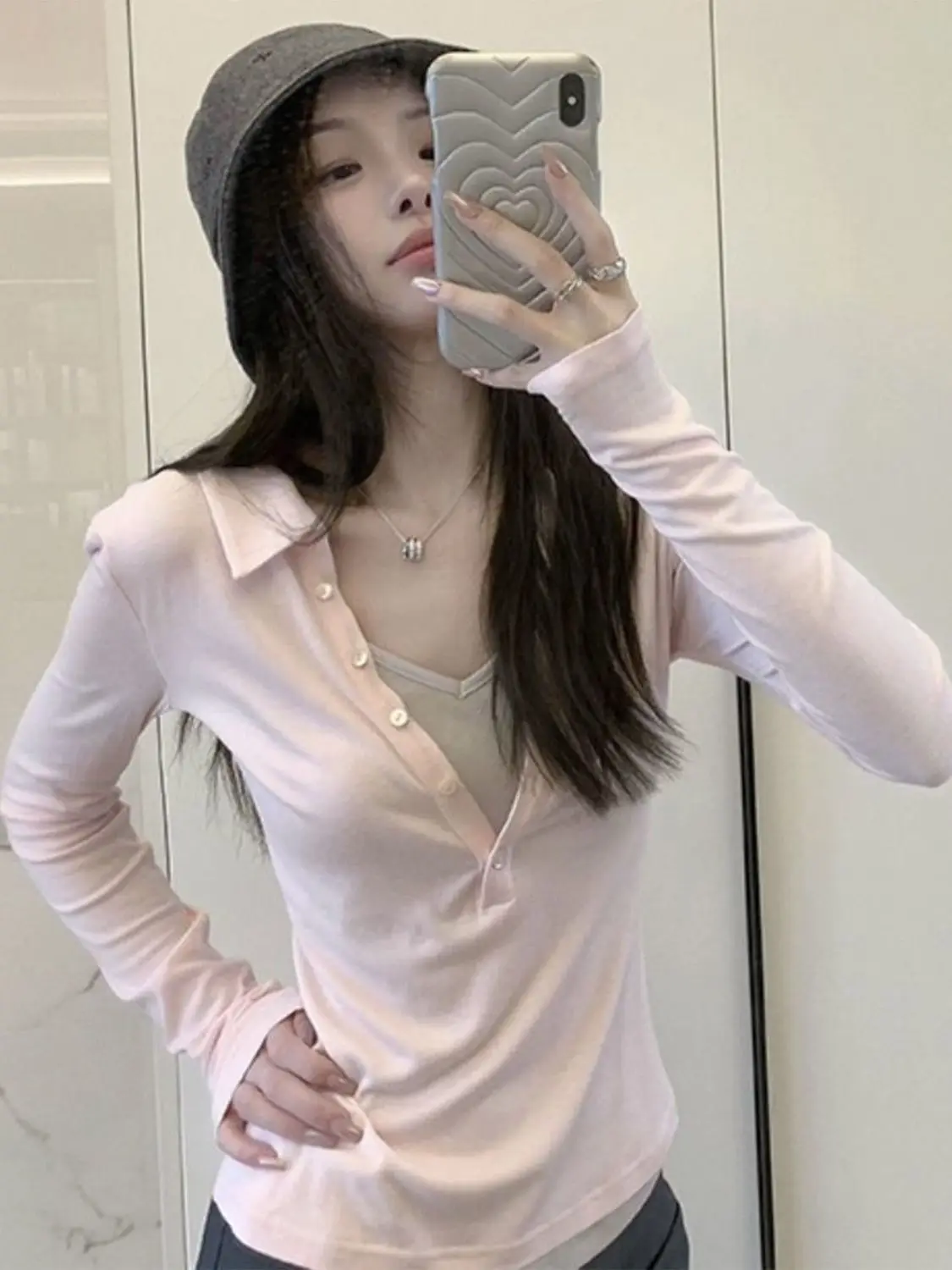 Kimutomo Korean Vintage Pink Fake Two‑Piece Long Sleeve T‑Shirt Women Turn‑Down Collar V‑Neck Slim Fit Autumn Bottoming Tops