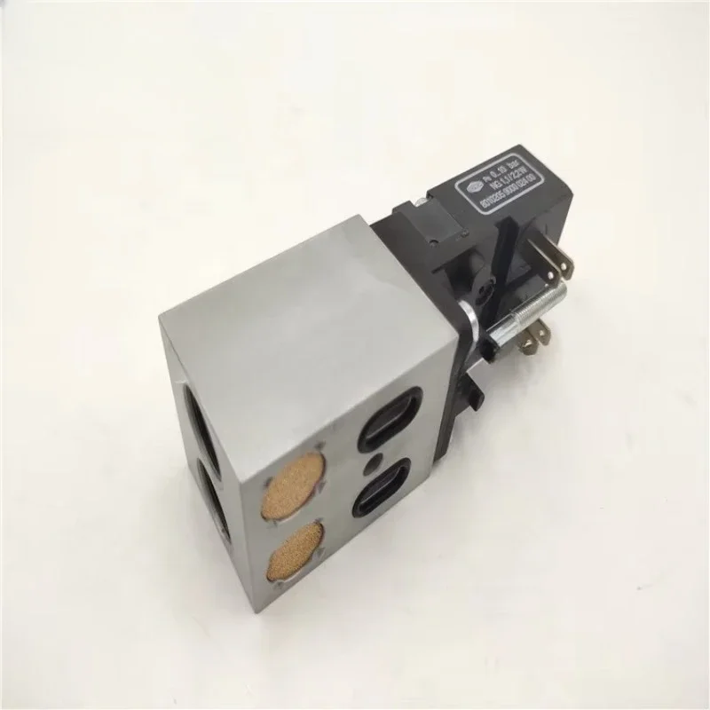 

Offset printing machine parts Solenoid valve head for Roland 700 R700 printing press 2625455