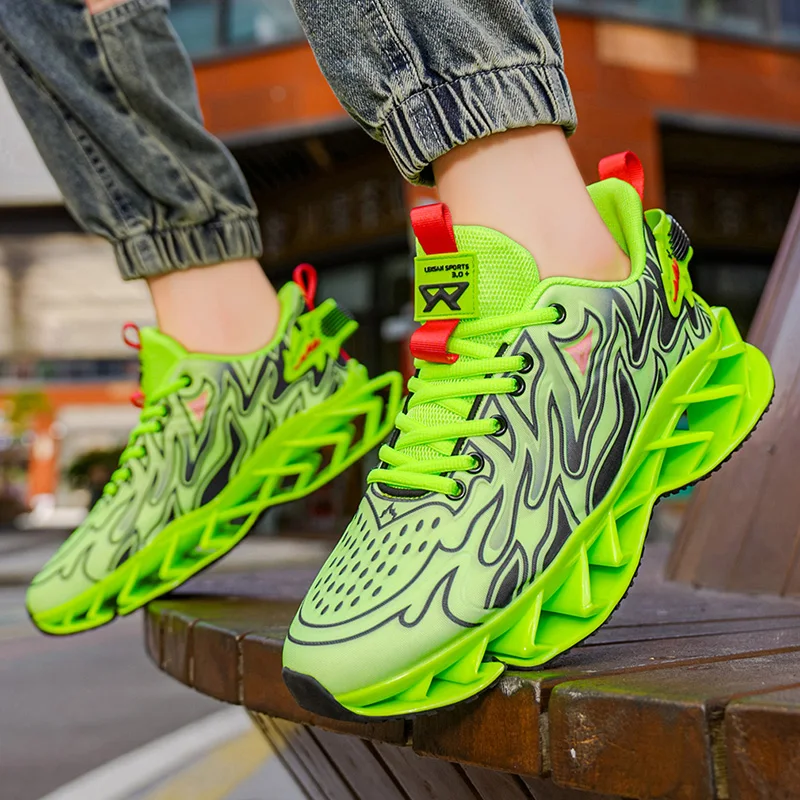 New Men Running Shoes Lace-up Jogging Casual Blade Walking Loafers Brand Fashion Sneakers BreathableOutdoor Leisure Comfortable