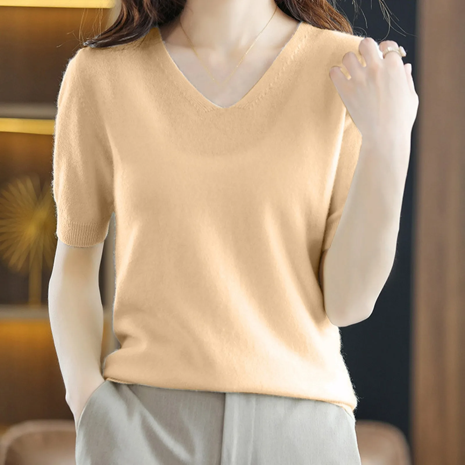 Women\'s Fashion Five-Quarter Sleeve Bottoming Knit Sweater V-Neck Pullover Jumper Loose Half-Sleeve Tops Medium-Sleeved Jumper