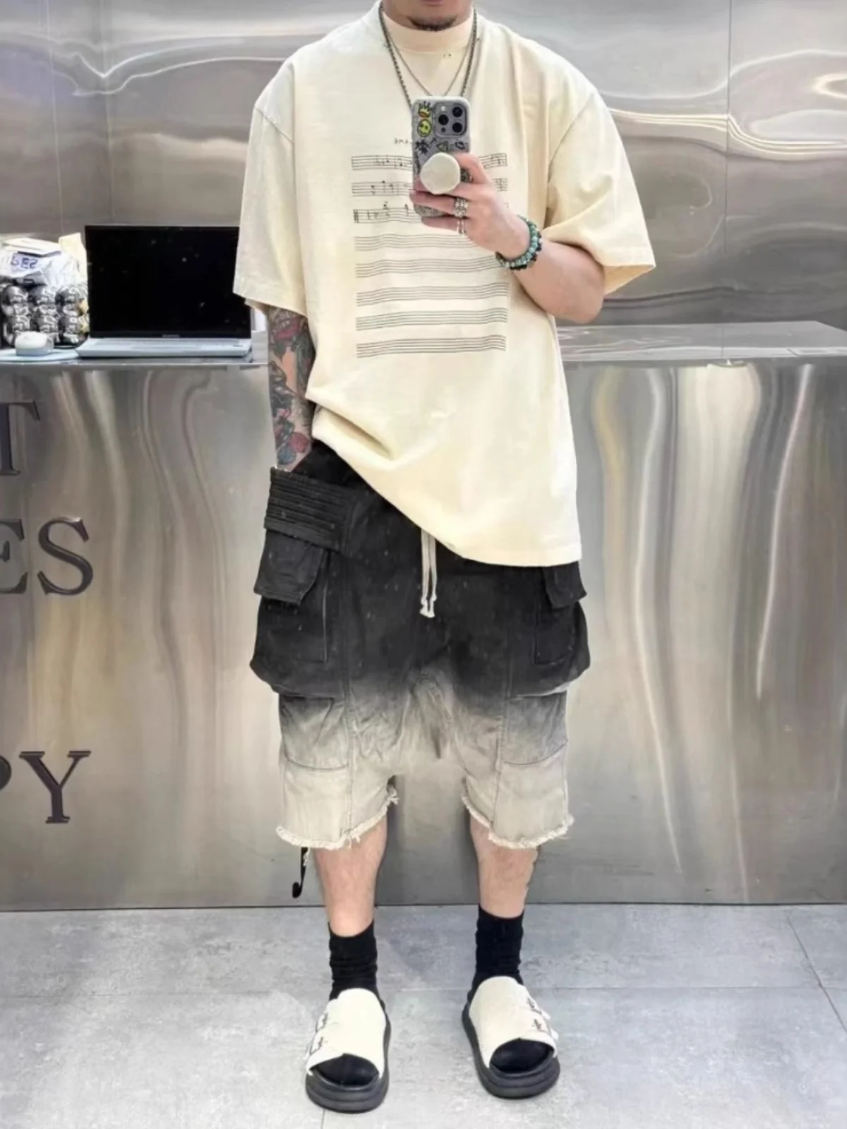 High Street 24SS RO Dark Shorts Men's Gradual Color  Wash Water Loose Double Loop Hanging Shorts Five Quarter Pants Haren Pants