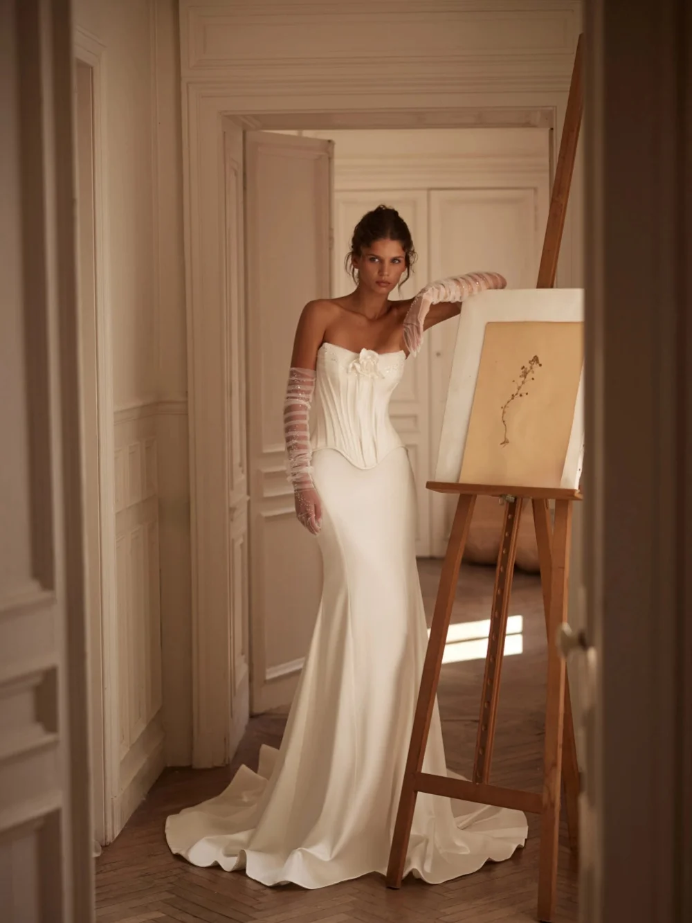 Suknia ślubna w kolorze kości słoniowej z gorsetem, satynowa, długa, z kwiatowym zdobieniem 3D, odpinany tren, suknia ślubna szyta na miarę, bez ramiączek, długa suknia dla panny młodej.