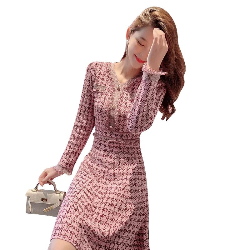 2024 New Autumn Women\'s Small Fragrant Knitted Dress with V-neck Small Height and Waist Fashionable Age Reducing Skirt
