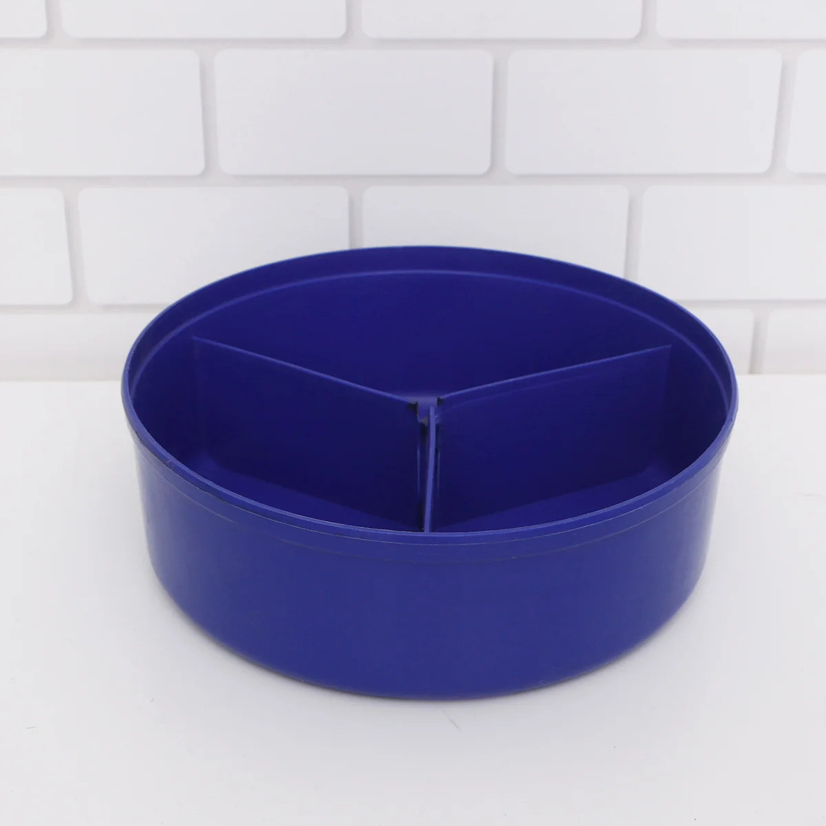 

Bird Feeder Blue Pp Material Dispenser For Parrot Budgie Cockatiel Pigeon Supplies Sand Storage Case Pet