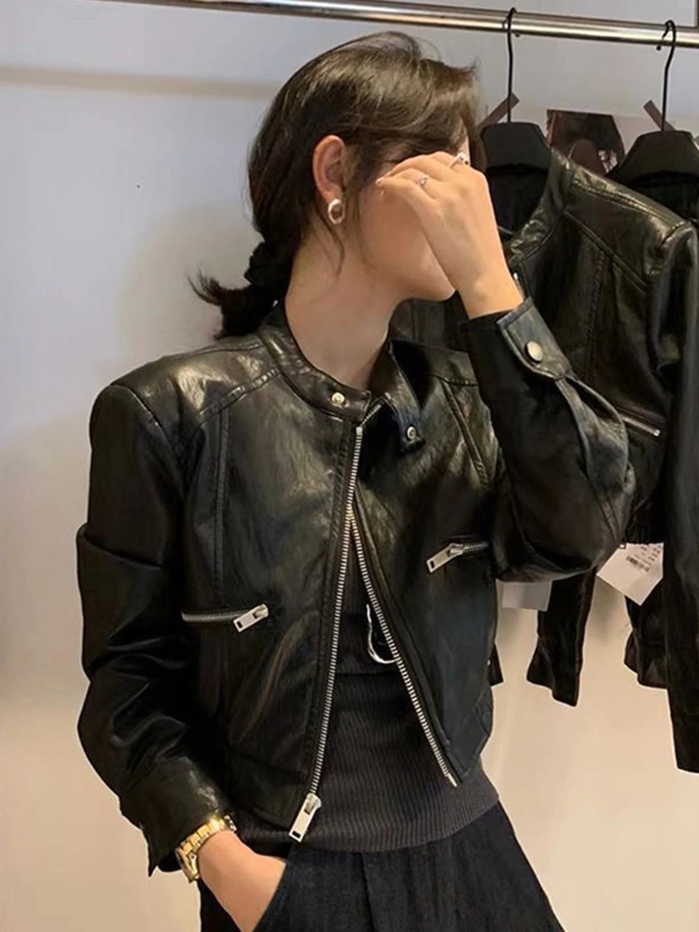 Korean Style Zipper Stand Collar PU Leather Jacket Women's Fashionable Short Coat Autumn Season Slim Fit Elegant Personality