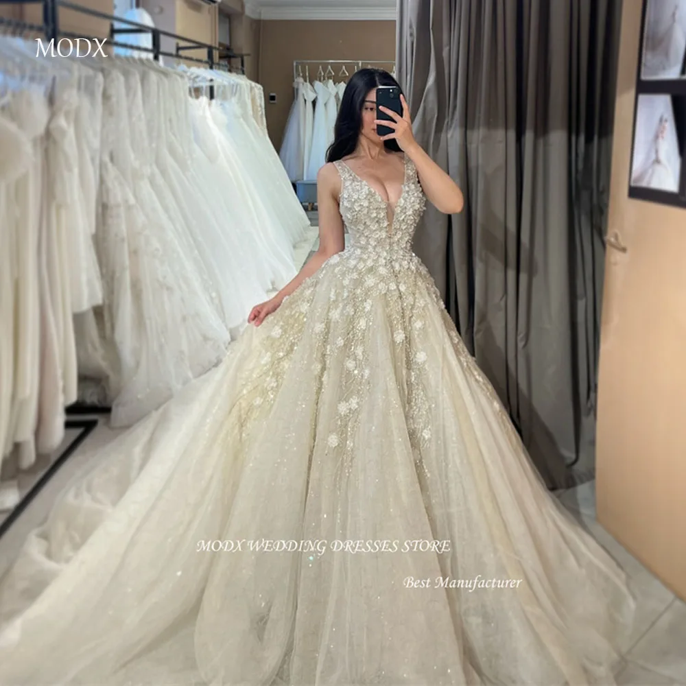 

MODX Великолепные блестящие 3D цветы Кружева Мягкий тюль Свадебные платья Vestidos de noiva V Neck Chape Train Длинные свадебные платья Vestidos