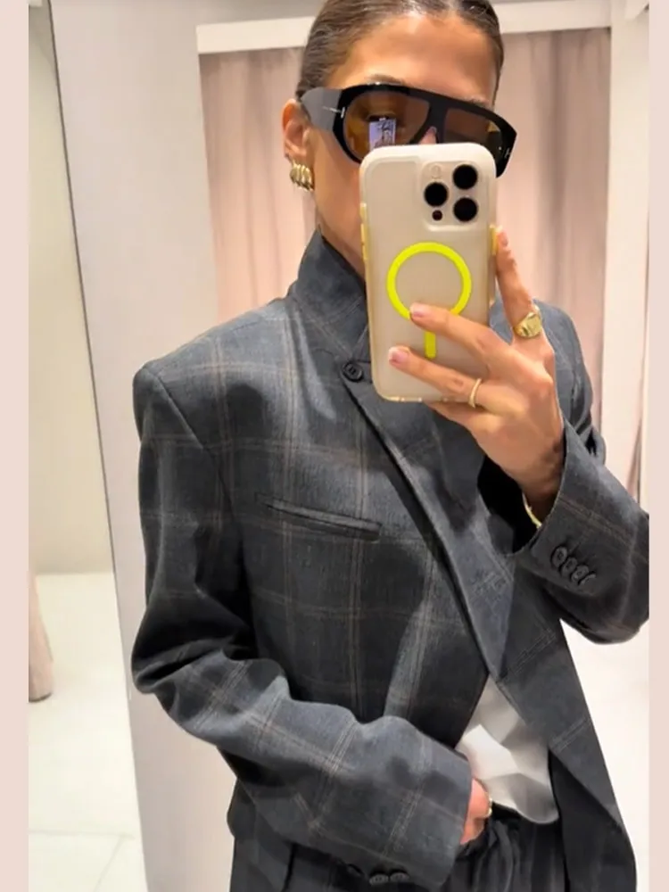 Women Irregular Plaid Blazer Jacket Fashion Stand Collar Full Sleeve Split Loose Short Coat 2026Female Daily Commute Outerwear