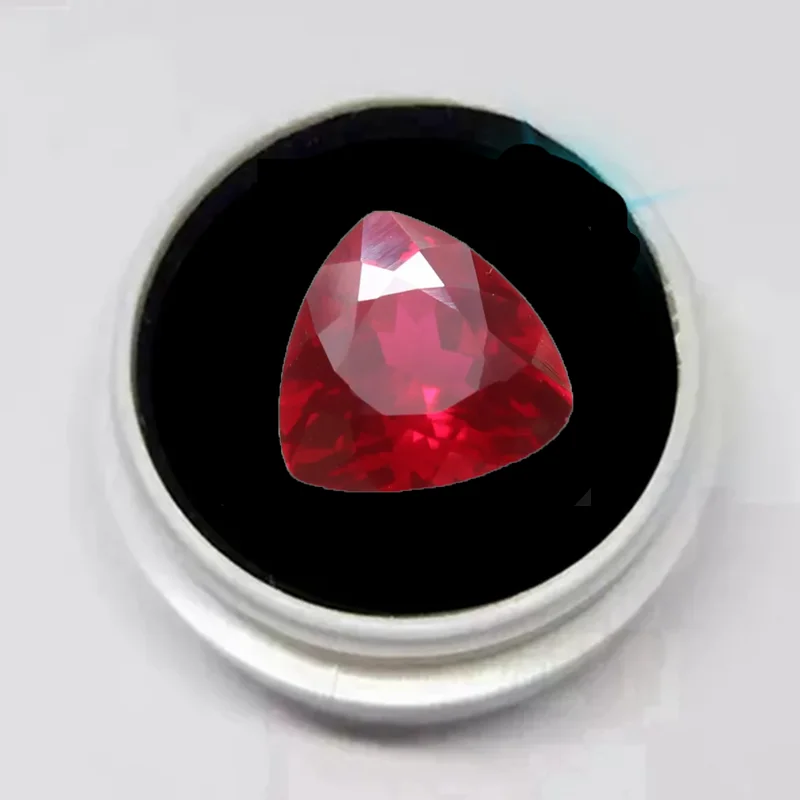 

Professional Ruby Triangle Cut Premium VVS Loose Gemstone Passed UV Test Ruby for Collections and Jewelry Making