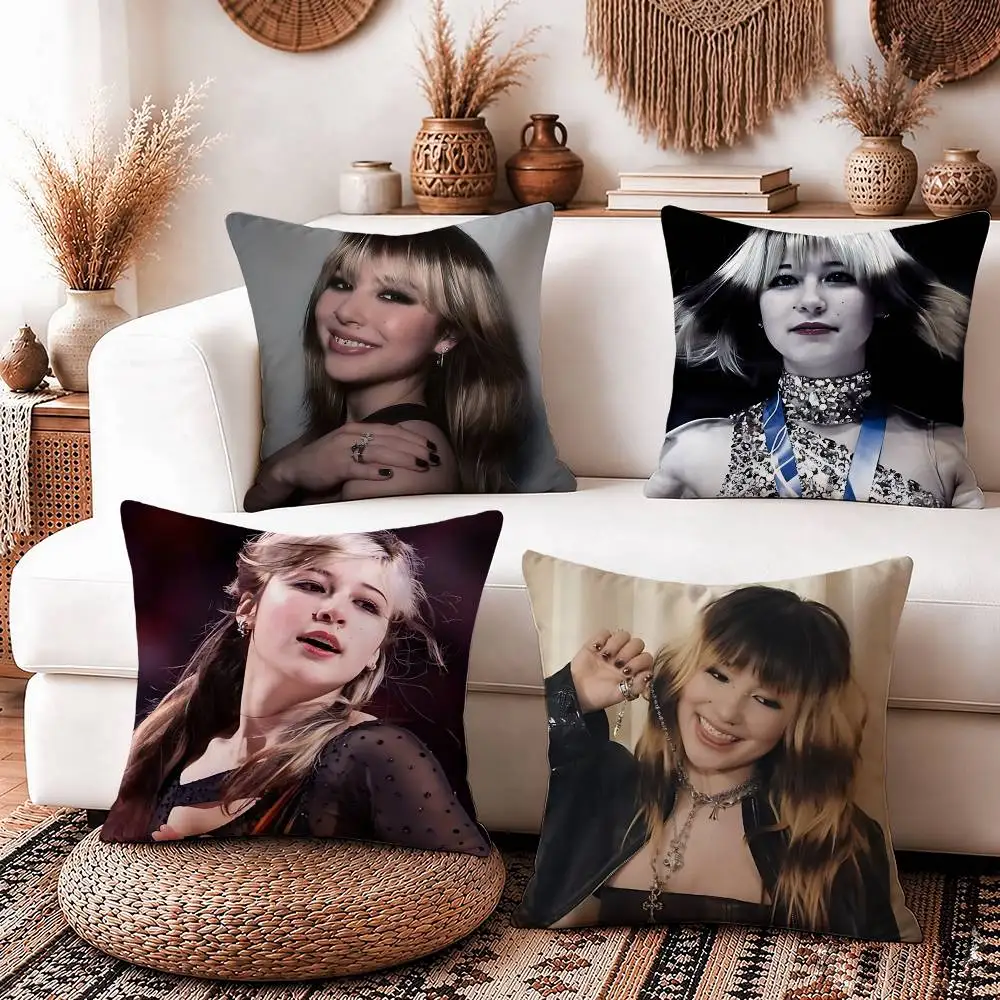Figure Skater A-Alysa Liu Square Sofa Pillow Cover Solid Color Living Room Home Decor Cushion Case