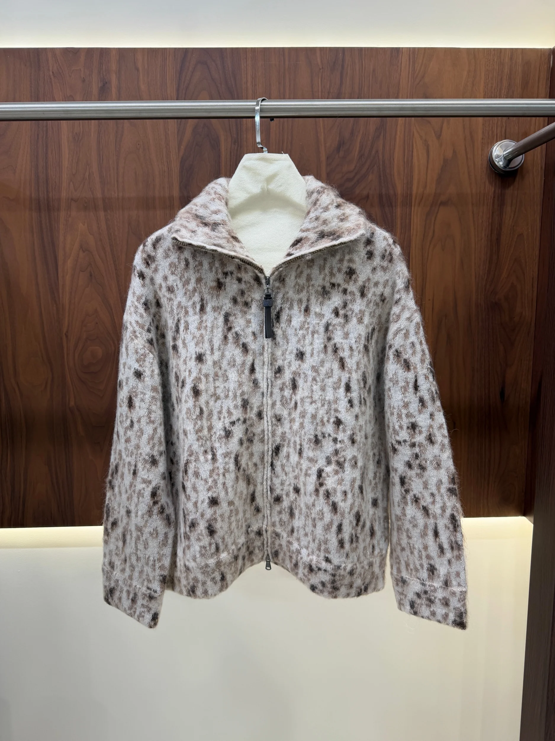Women's Plush Leopard-Print Wool-Blend Short Jacket with Zip-Up Stand Collar