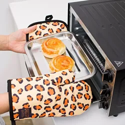 Customize Cartoon Microwave Glove Potholder Gloves Mitts Kitchen Potholder mat for BBQ Insulation Gloves Hot Oven Mitts Baking