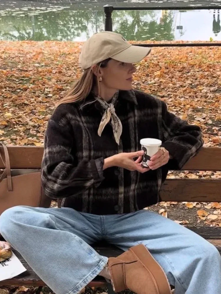 HH Women Loose Turn-down Collar Long Sleeves Single-breasted Plaid Wool Coats Autumn Woman Fashion Pockets Street Short Jacket