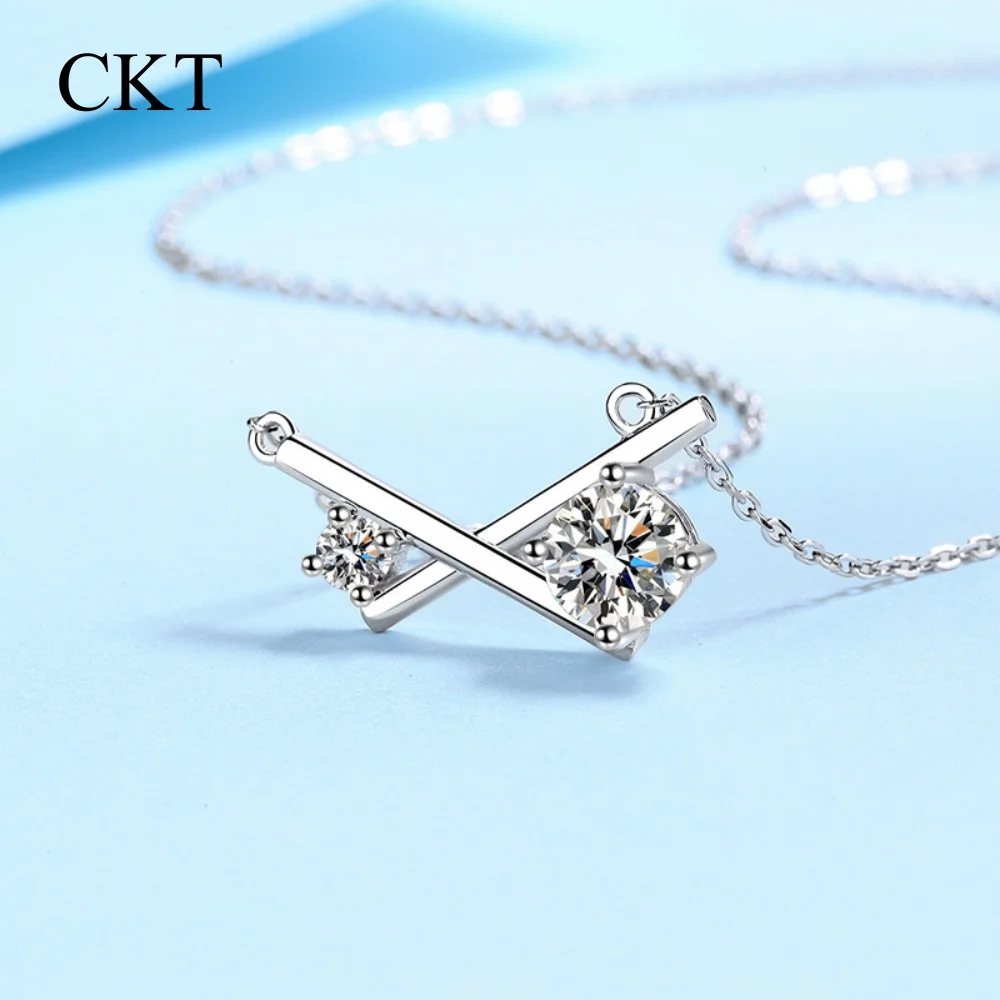 CKT 18K Gold Cross Inlaid 1.15CT Moissanite Women's Necklace PT950 Platinum Pendant Collarbone Chain Wedding Fine Jewelry