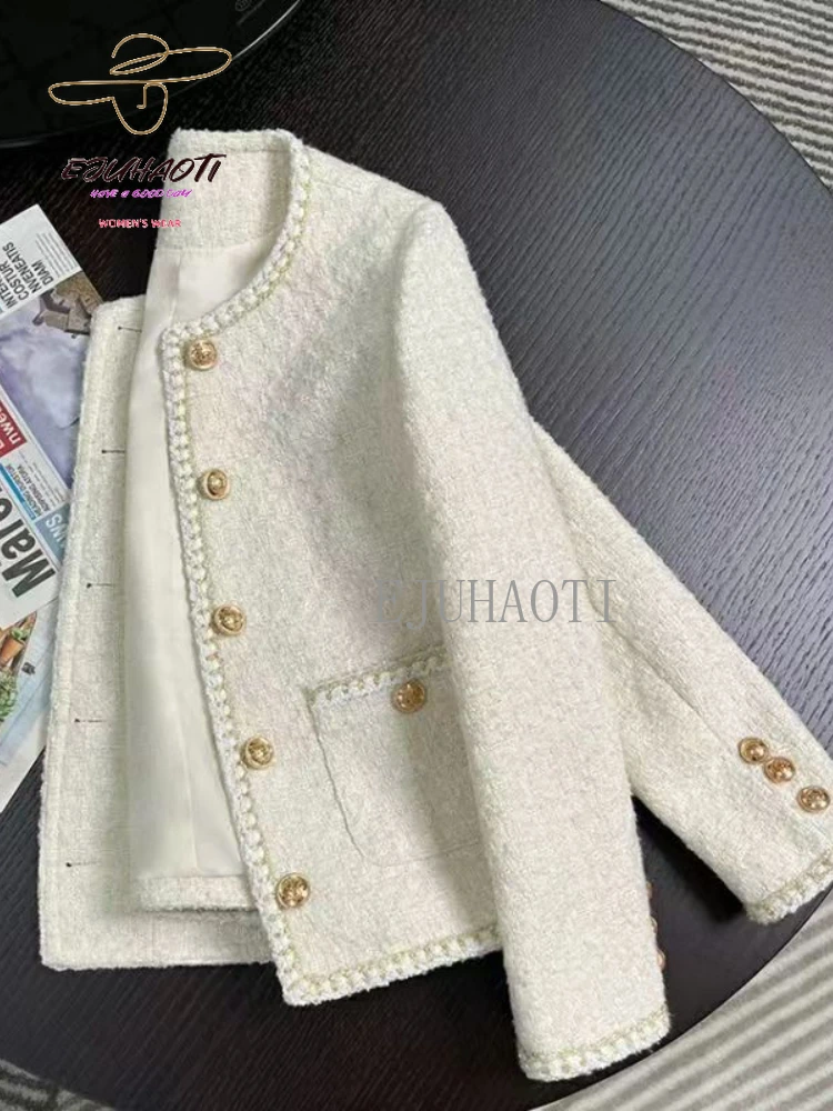 Imagem -02 - Jaqueta Feminina de Estilo Curto Francês de Tweed Cabolsa de Fragrância Pequena Tops Off White Moda Coreana Nova Outono Inverno 2024