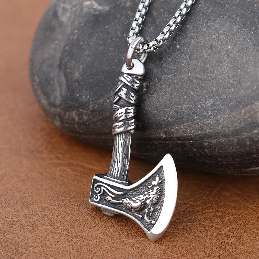 Retro Viking Wolf and Odin Crow Axe Pendant Boutique Stainless Steel Nordic Necklace for Birthday Gift Popular Jewelry Wholesale