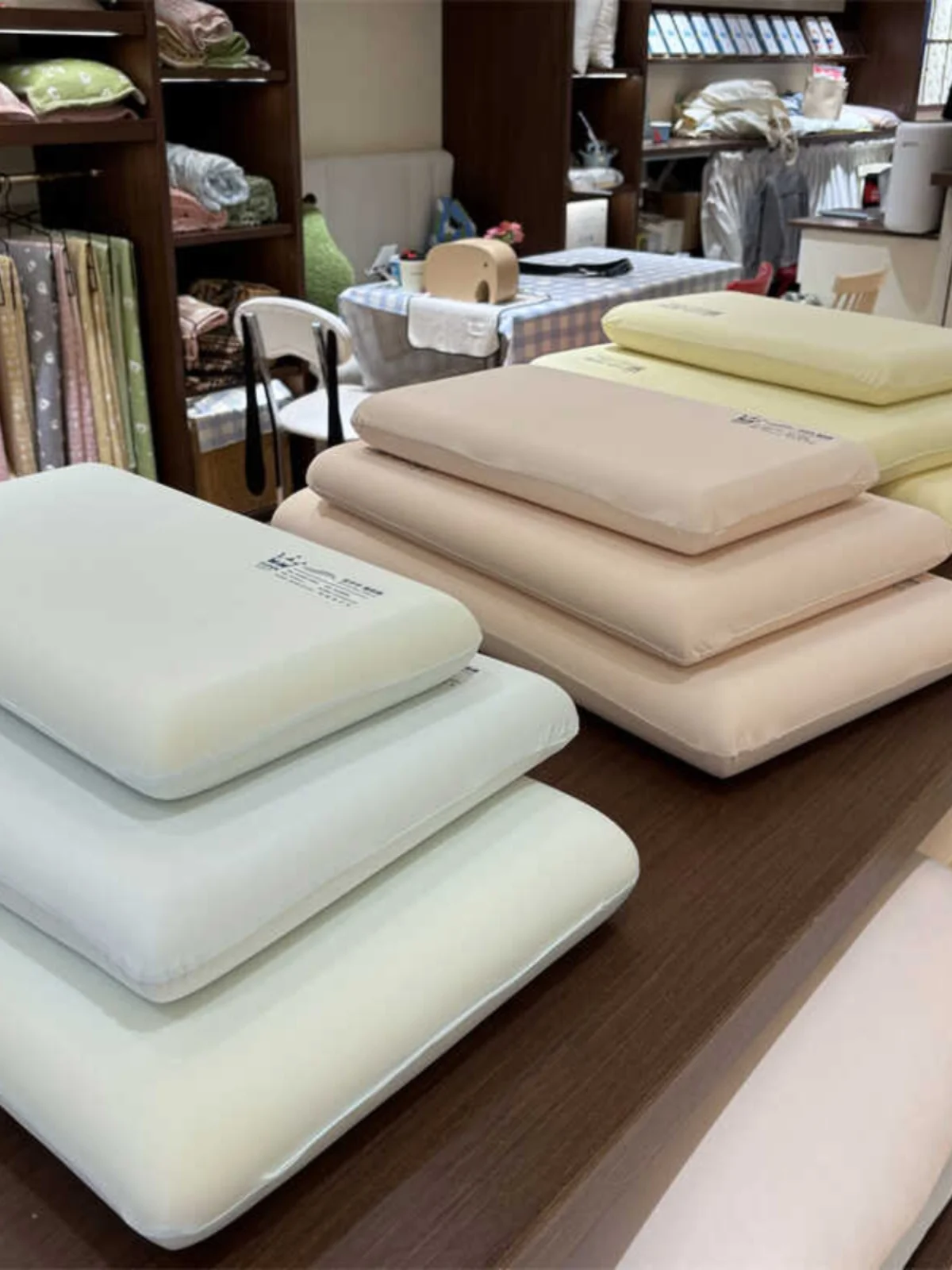 

Cool Memory Foam Pillow Core for Children Nursery Pillow Slow Rebound Rectangular Shape Neck Support Single Person