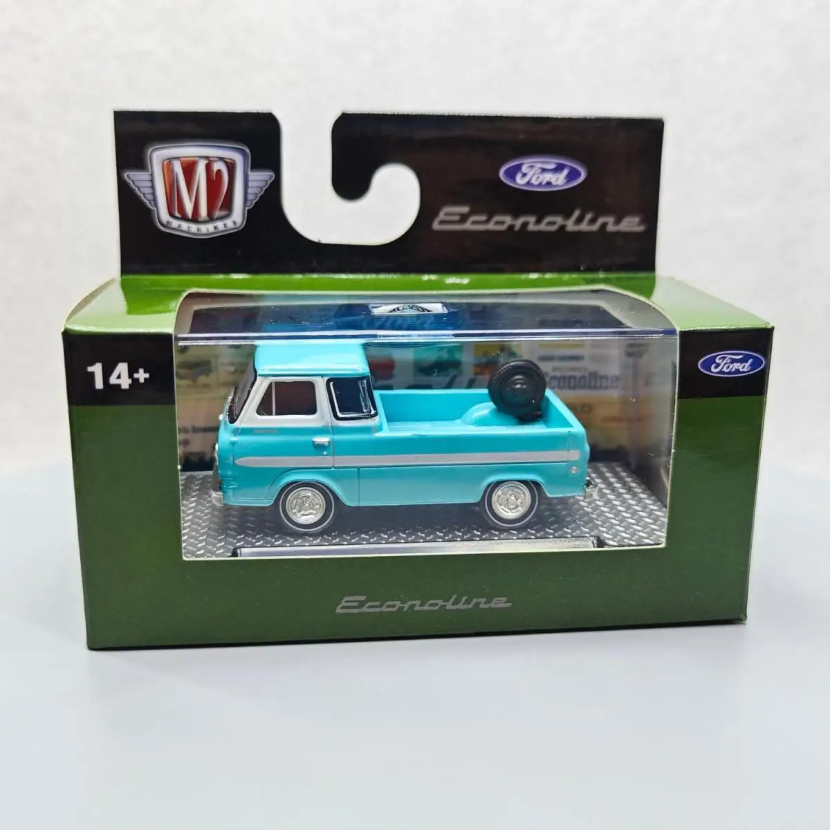 M2 Machines 1/64 1965 Ford Econoline Truck Blue Die-cast alloy car model collection display child gift