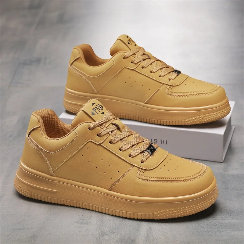 

Men's Lightweight Non-Slip Sports Shoes Breathable White Trendy Versatile Casual Board Shoes