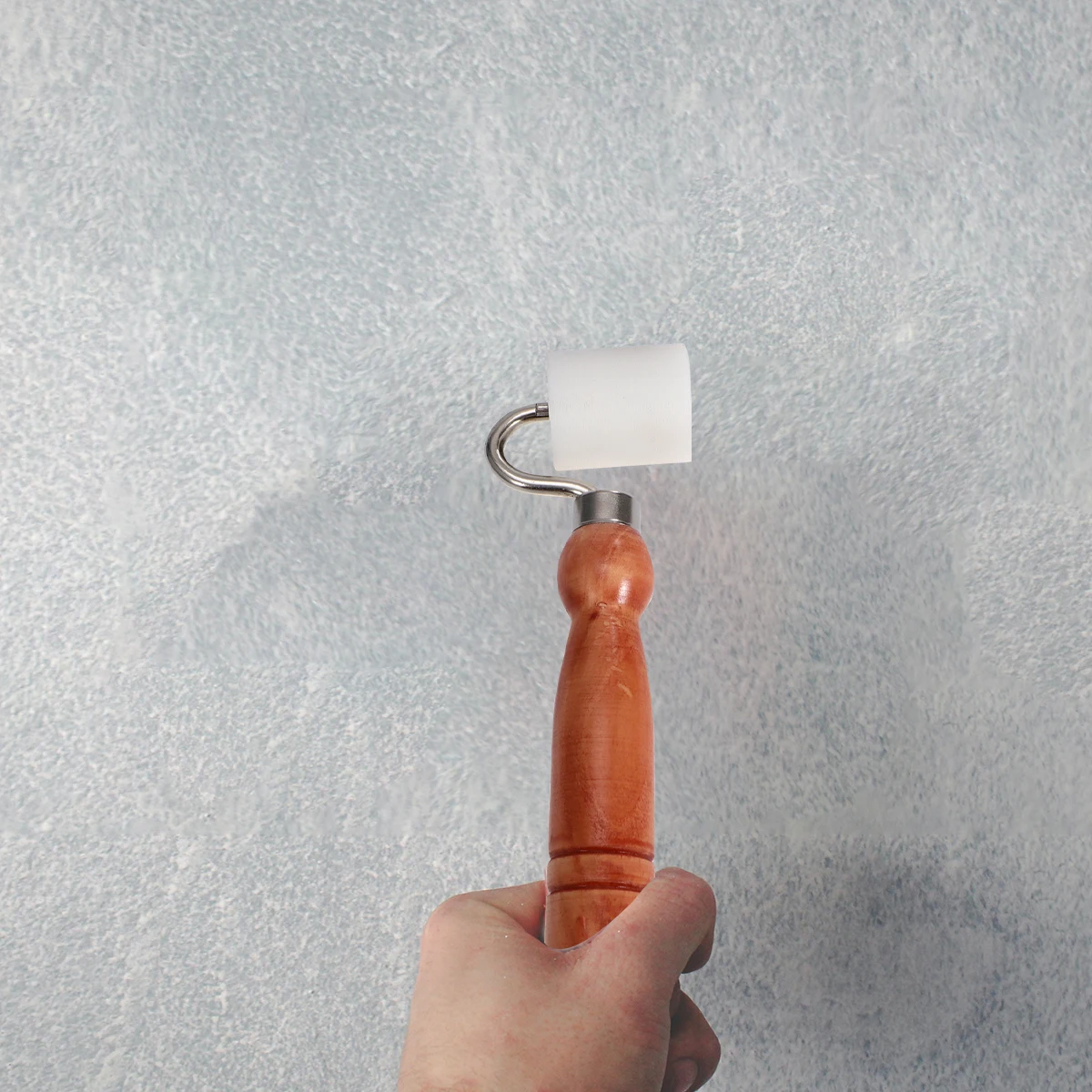 

Press Roller Tool Gold Foil Wall Sticker Paper PVC Thickened Wallpaper Seam Bamboo