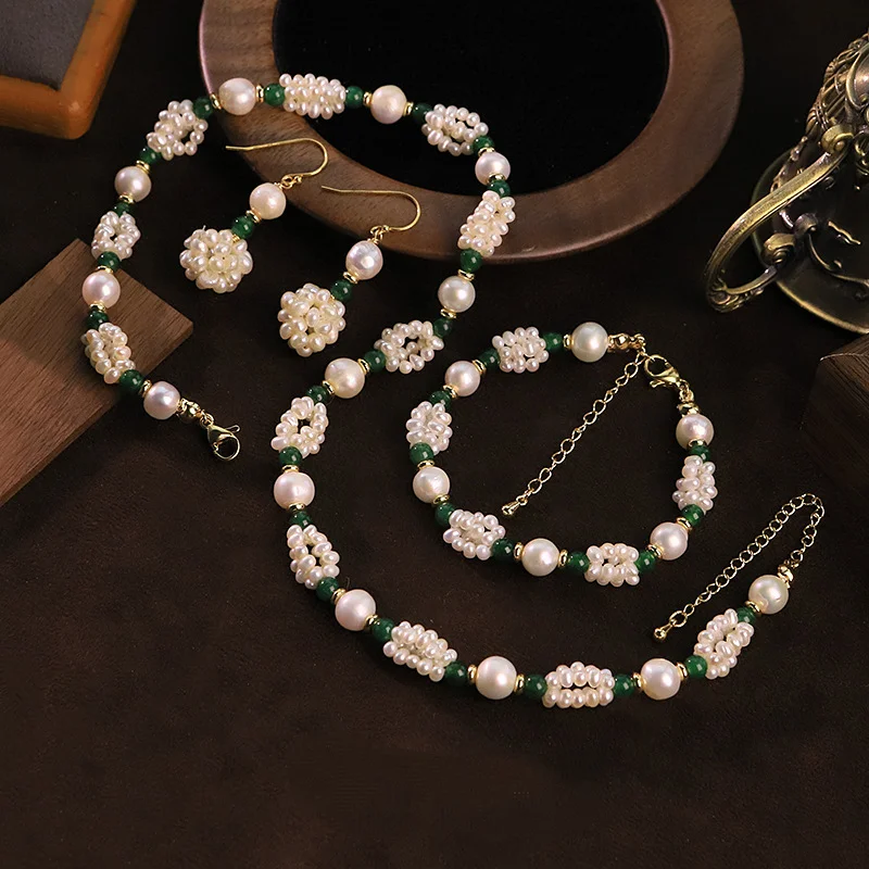 

Роскошный комплект украшений с жемчугом и кристаллами: ожерелье, браслет, серьги. Универсальный набор для женщин, аксессуары для вечеринок, подарки.