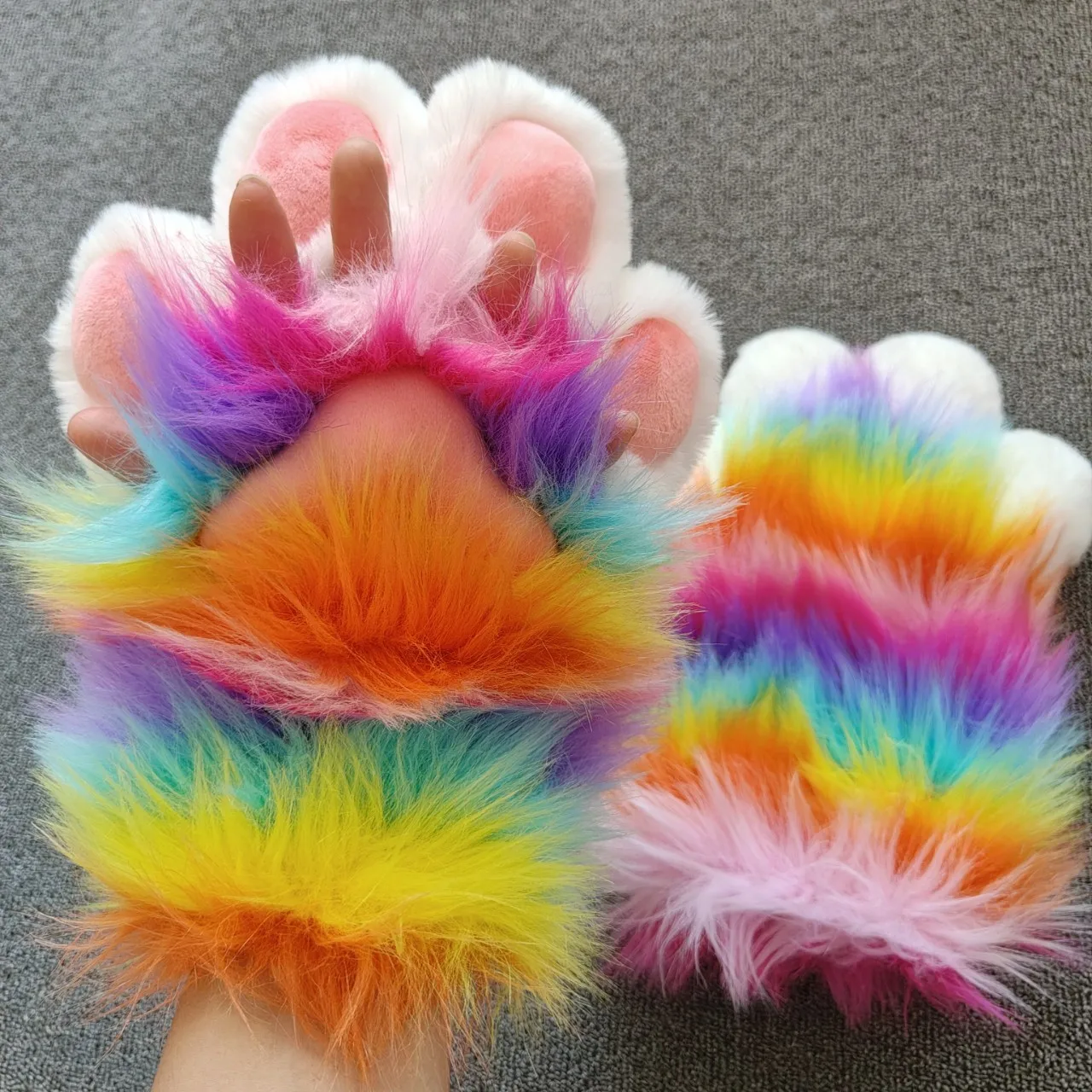 

1Pair Rainbow Plush Furry Cat Claw Gloves Halloween Animal Gloves Cosplay Costume Prop Masquerade Finger Mittens