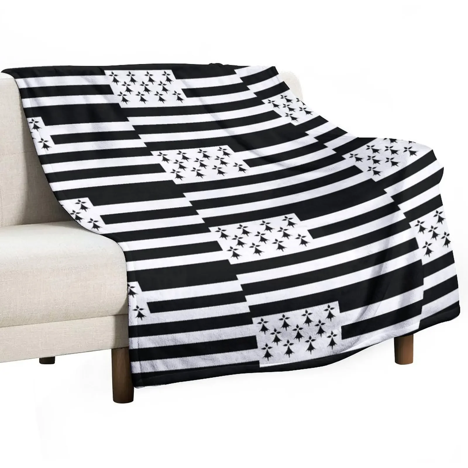 Bretagne gwenn ha du drapeau breton Throw Blanket blankets ands Luxury St Luxury Throw Blankets