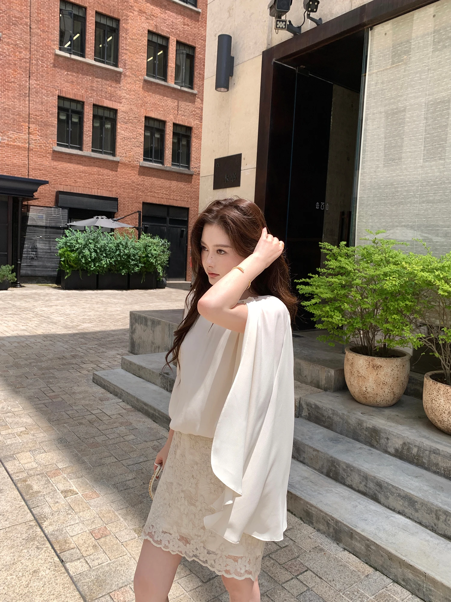 Pusumede Minimalist Style Shoulder Shawl Apparels Women's Summer Casual Design Sensation Top without Special Function view 5