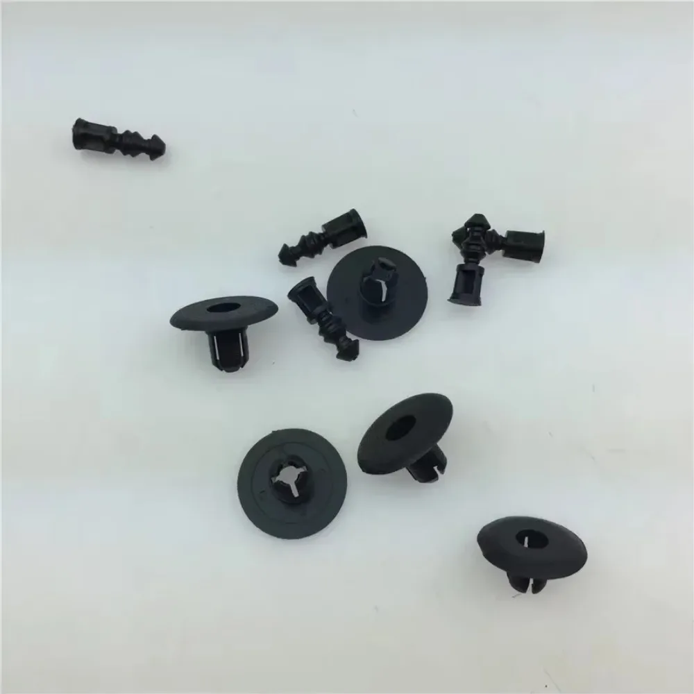 For the 300C car door decorative board buckle car plastic buckle  universal  20pcs